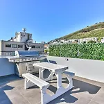 2Bedroom Apt -Mountain View+Pool